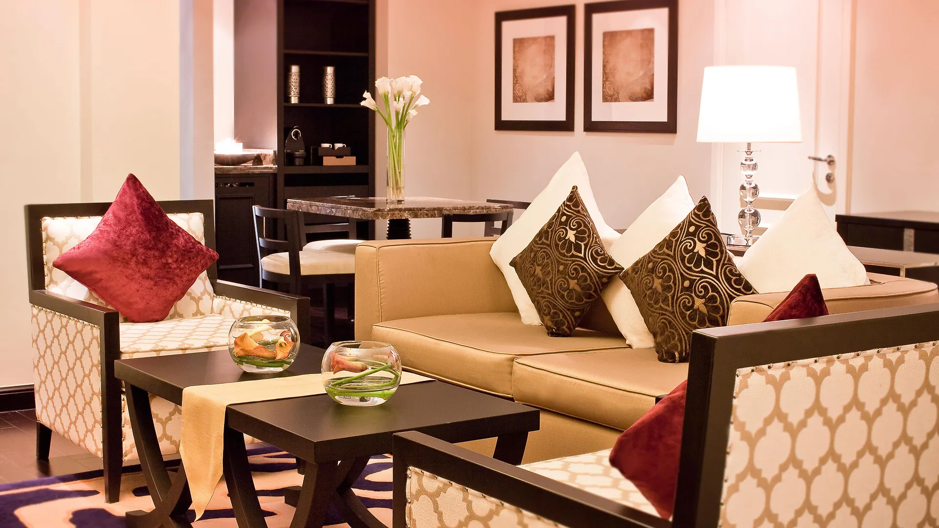 Oaks Ibn Battuta Gate Dubai Hotel